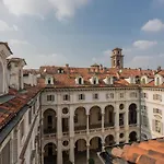Il Nido Blu Di Palazzo Saluzzo